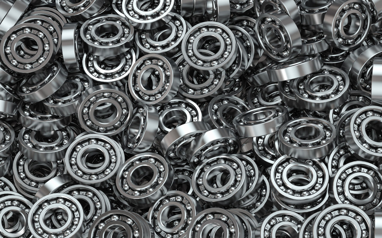 Pile of silver ball bearings.